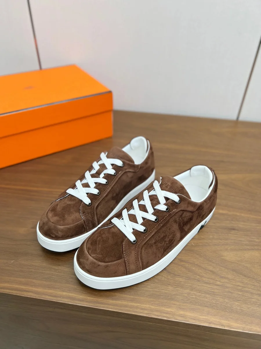 Hermès Hermès Runner Brown Suede Sneakers Brown