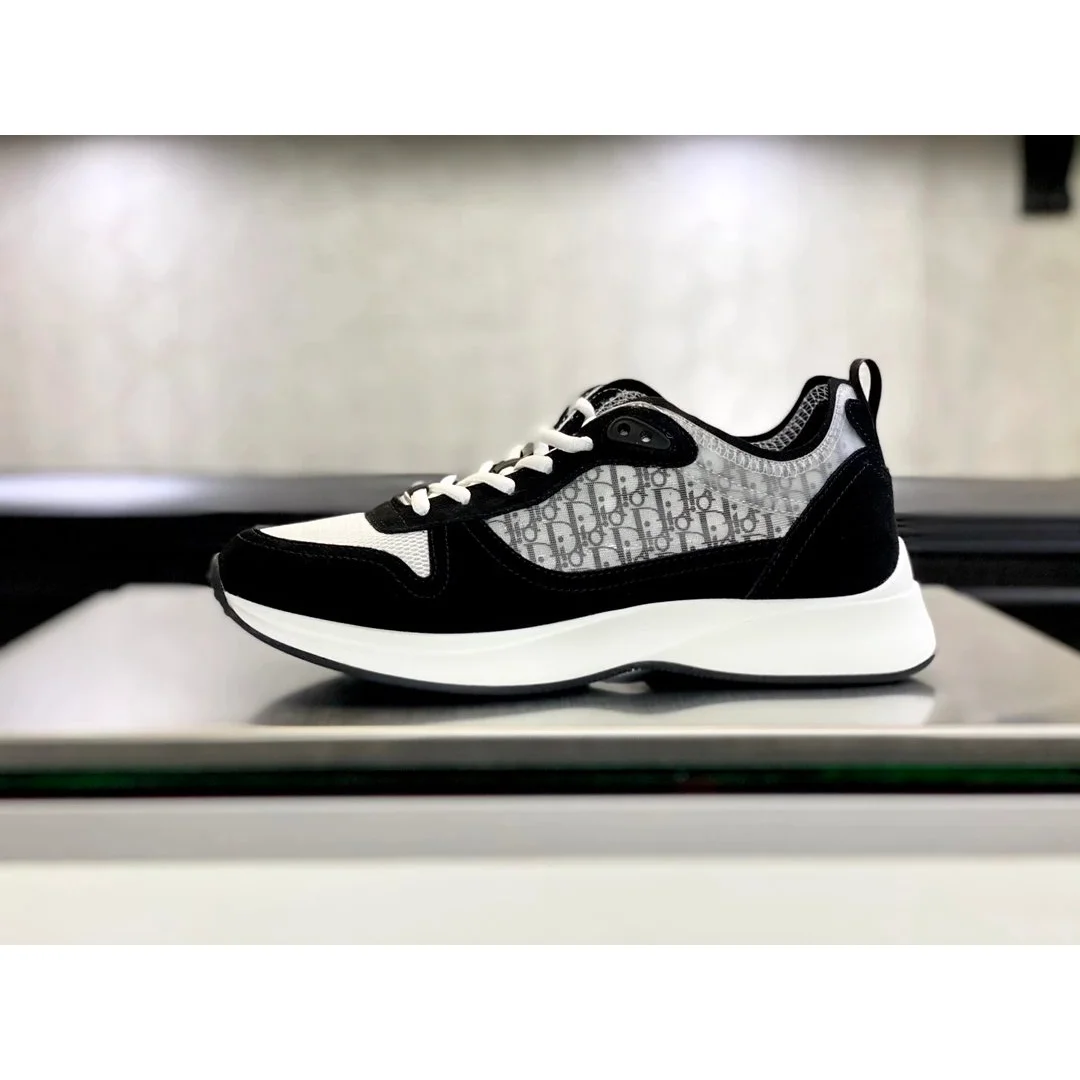 Dior Dior Air Jordan 1 Black/White Sneakers Black
