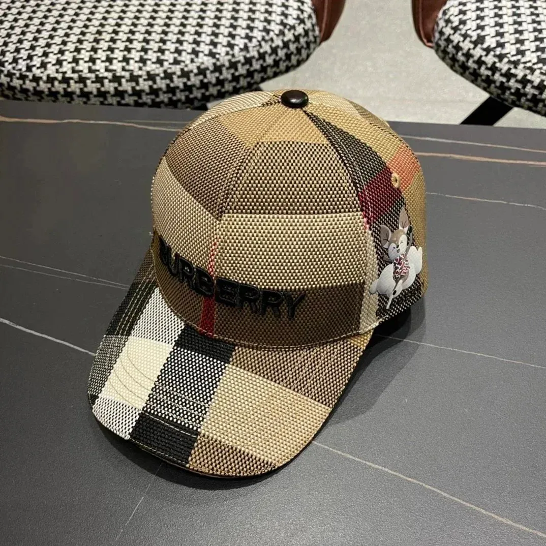 Burberry Burberry Vintage Check 47-02 Beige Check Cap Beige
