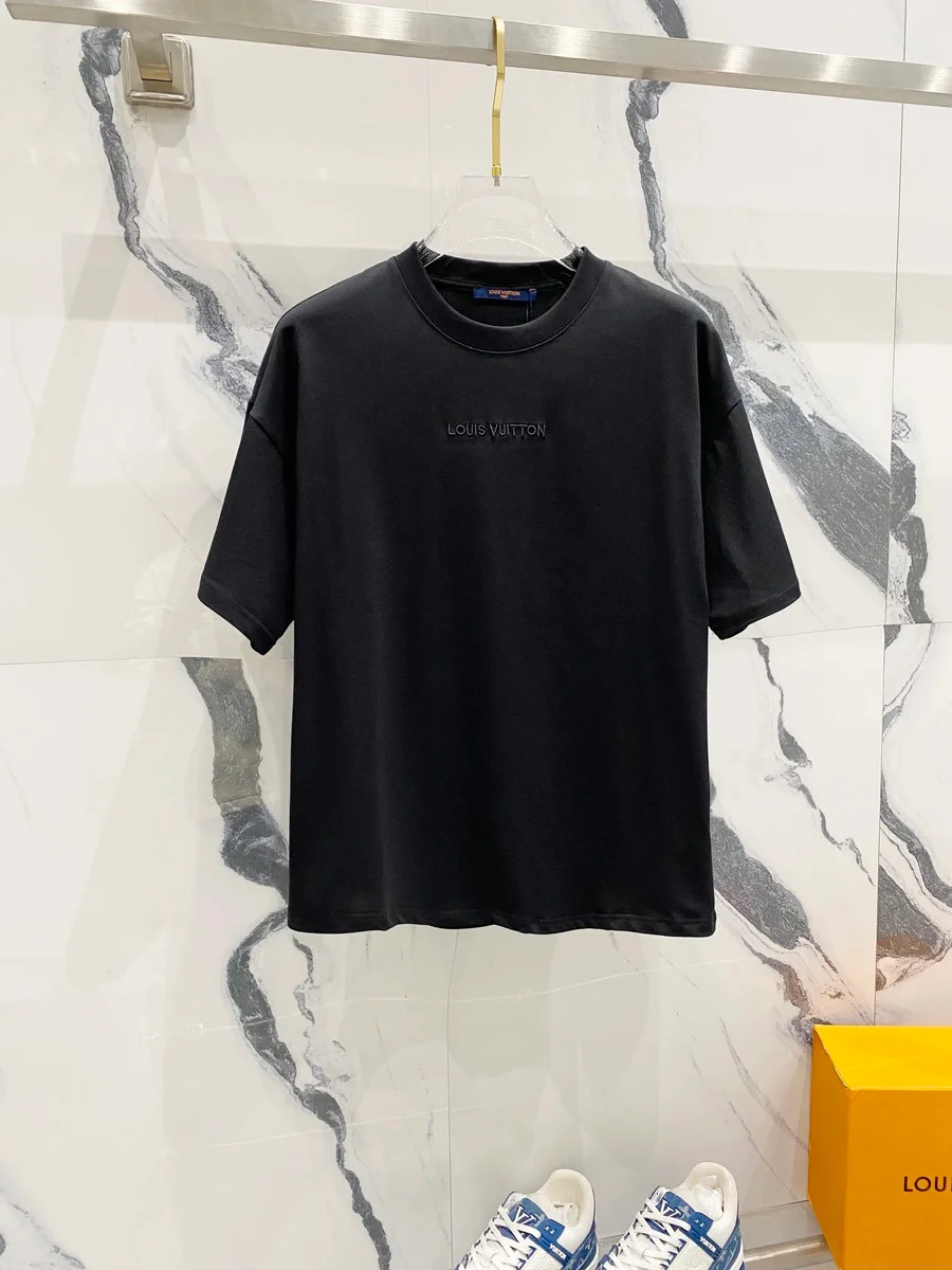 Louis Vuitton Louis Vuitton Black T-Shirt Black