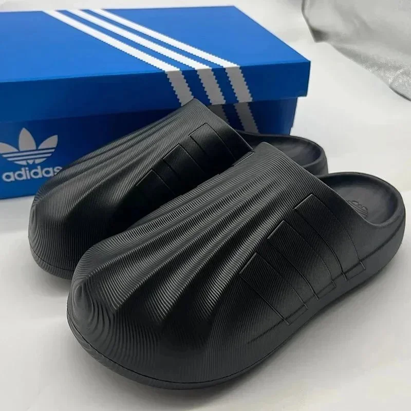 Adidas Adidas Yeezy Slipper Black Sandals Black - 1