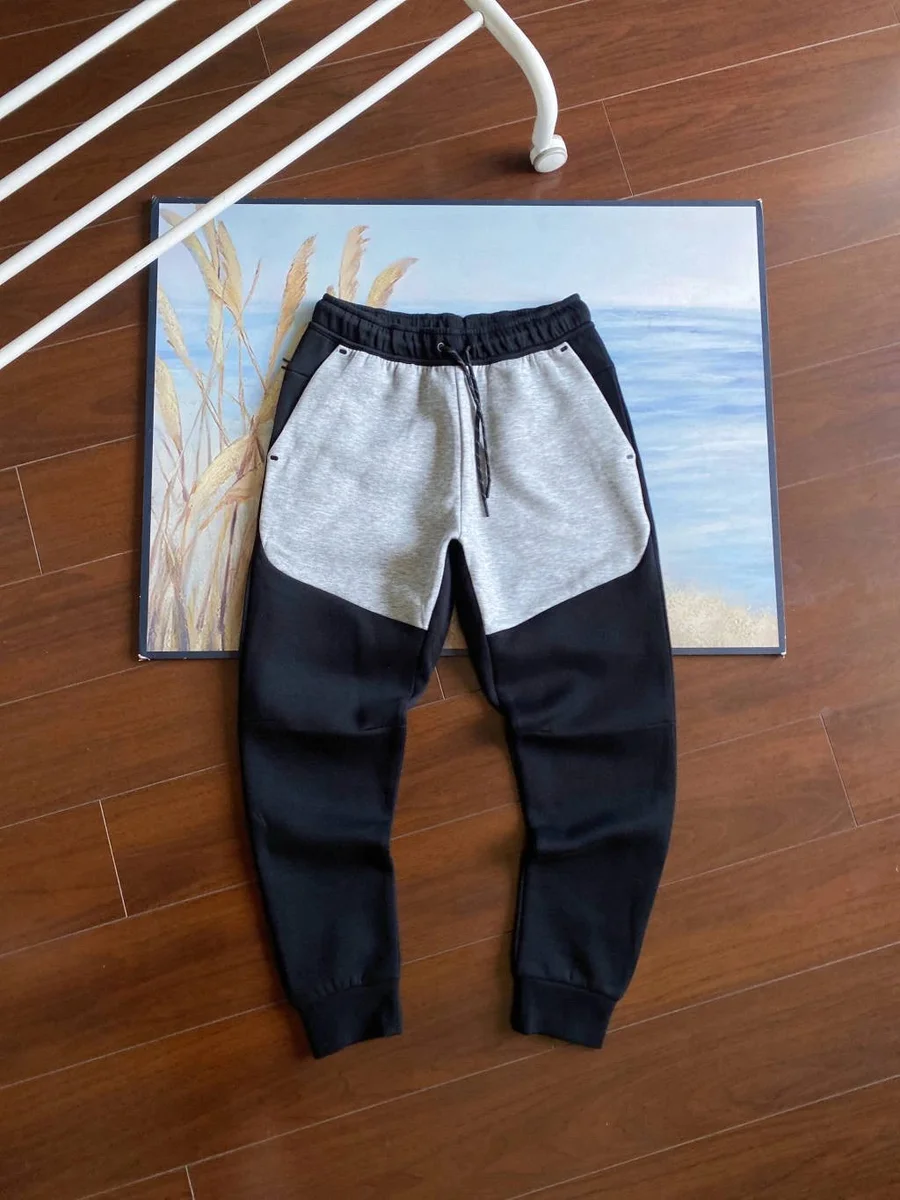 Other Black and Grey Contrast Jogger Pants Black - 1