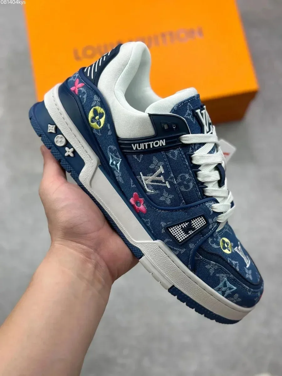 Louis Vuitton Louis Vuitton LV Trainer Navy/White/Floral Accents Sneakers Navy