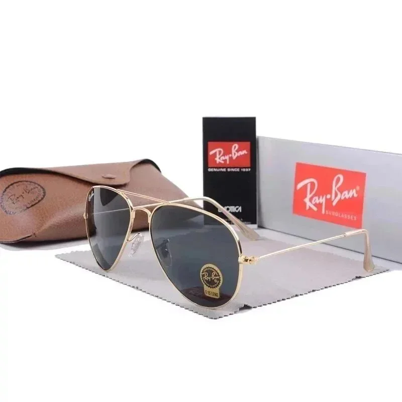 Ray-Ban Ray-Ban Aviator Gold Frame Black Lens Sunglasses Gold - 1