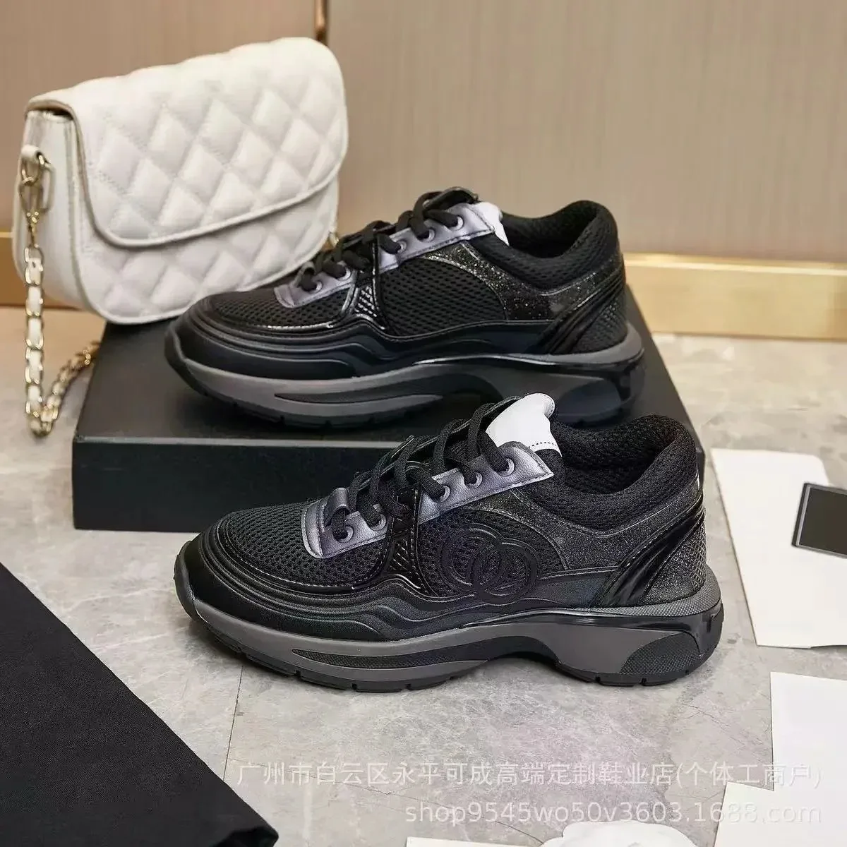Chanel Chanel Runners Black/Grey Sneakers Black