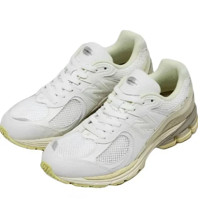 New Balance New Balance 2002R NB 2002 RA1 White Sneakers White - 1