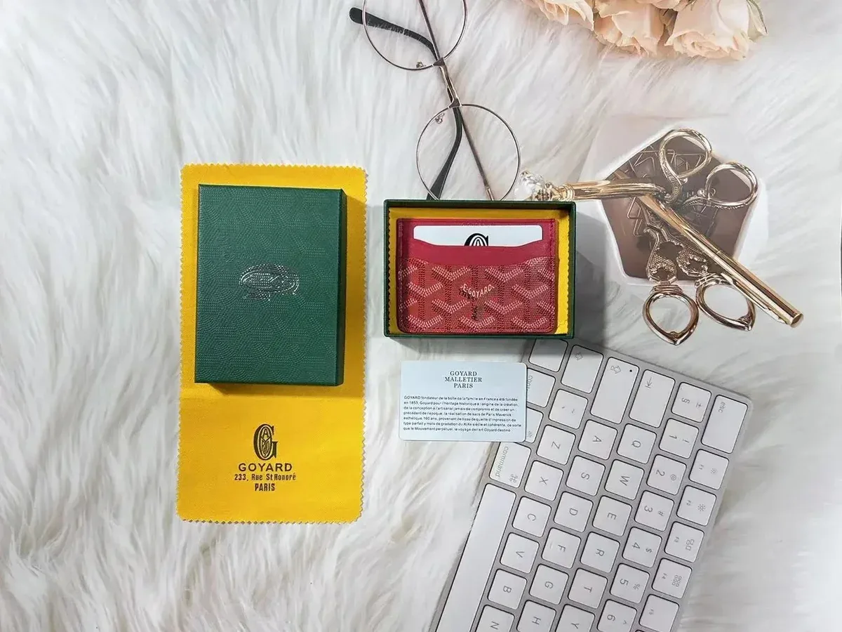 Goyard Goyard Monogram Red Card Holder Red - 1