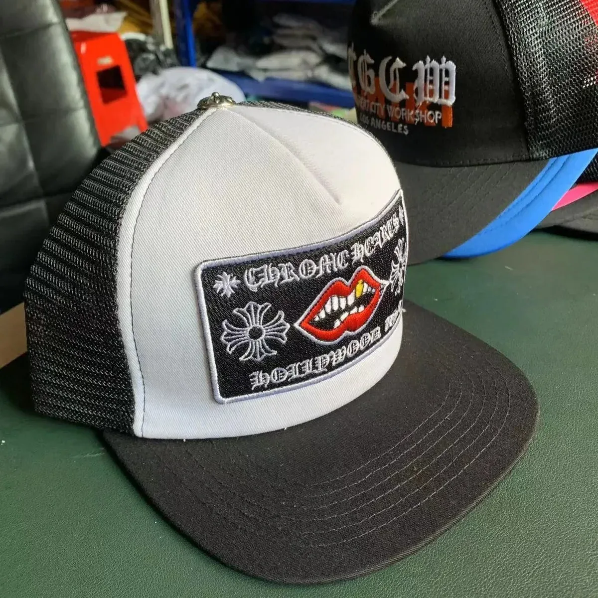 Chrome Hearts Chrome Hearts CH White/Black Trucker Cap Multicolor