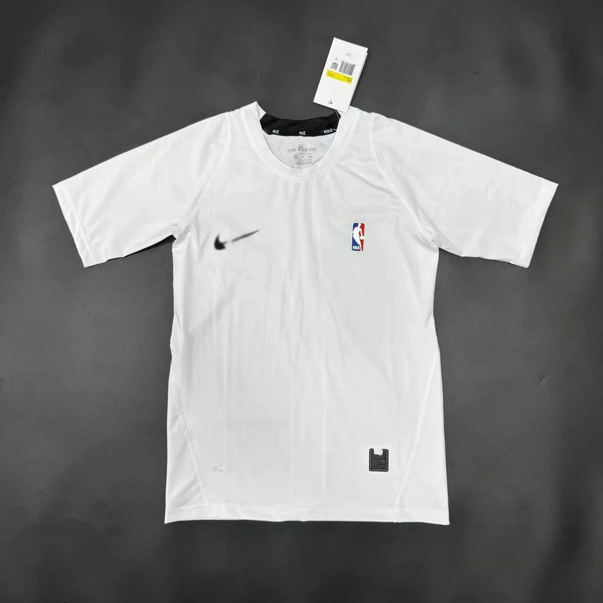 Nike Nike NBA Tight-Fit White T-Shirt White - 1