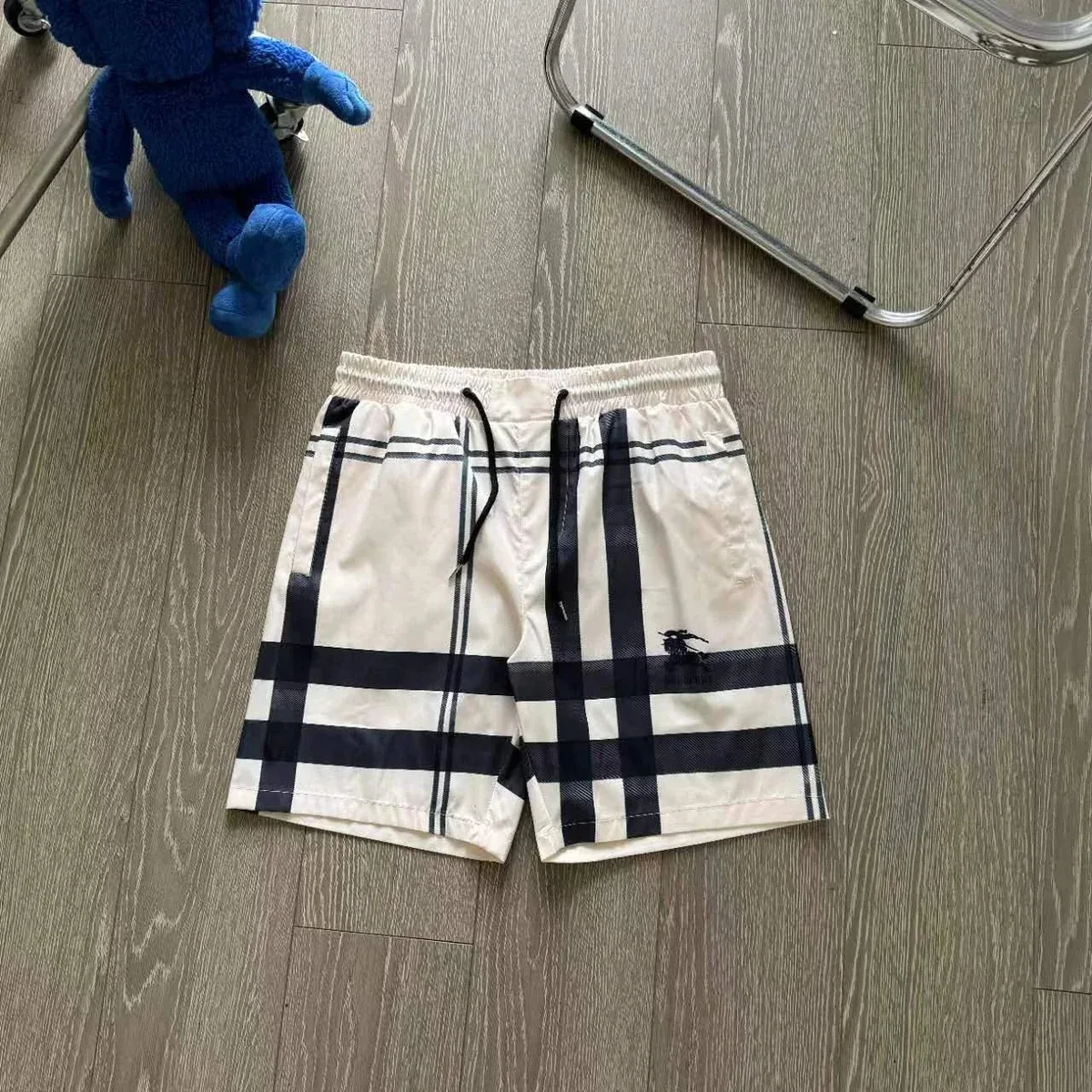 Burberry Burberry TB Monogram Plaid Shorts Cream/Black Cream - 1