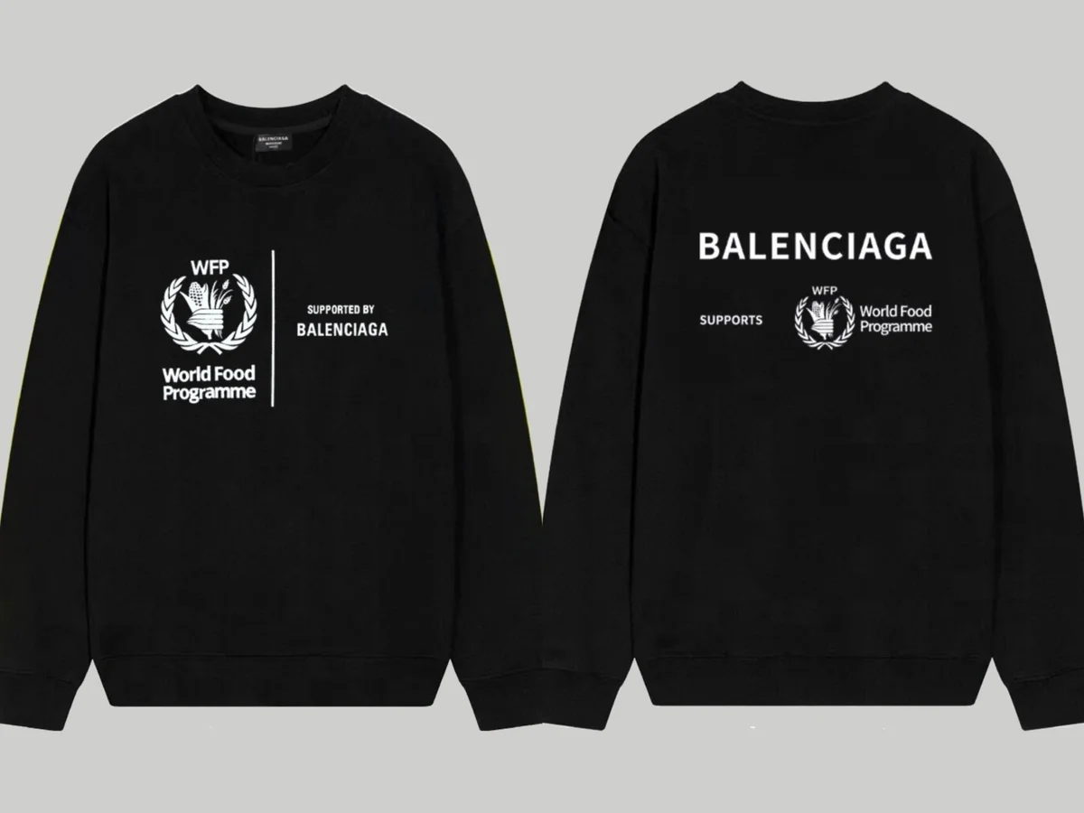 Balenciaga Balenciaga WFP Support Black Crewneck Sweatshirt Black - 1