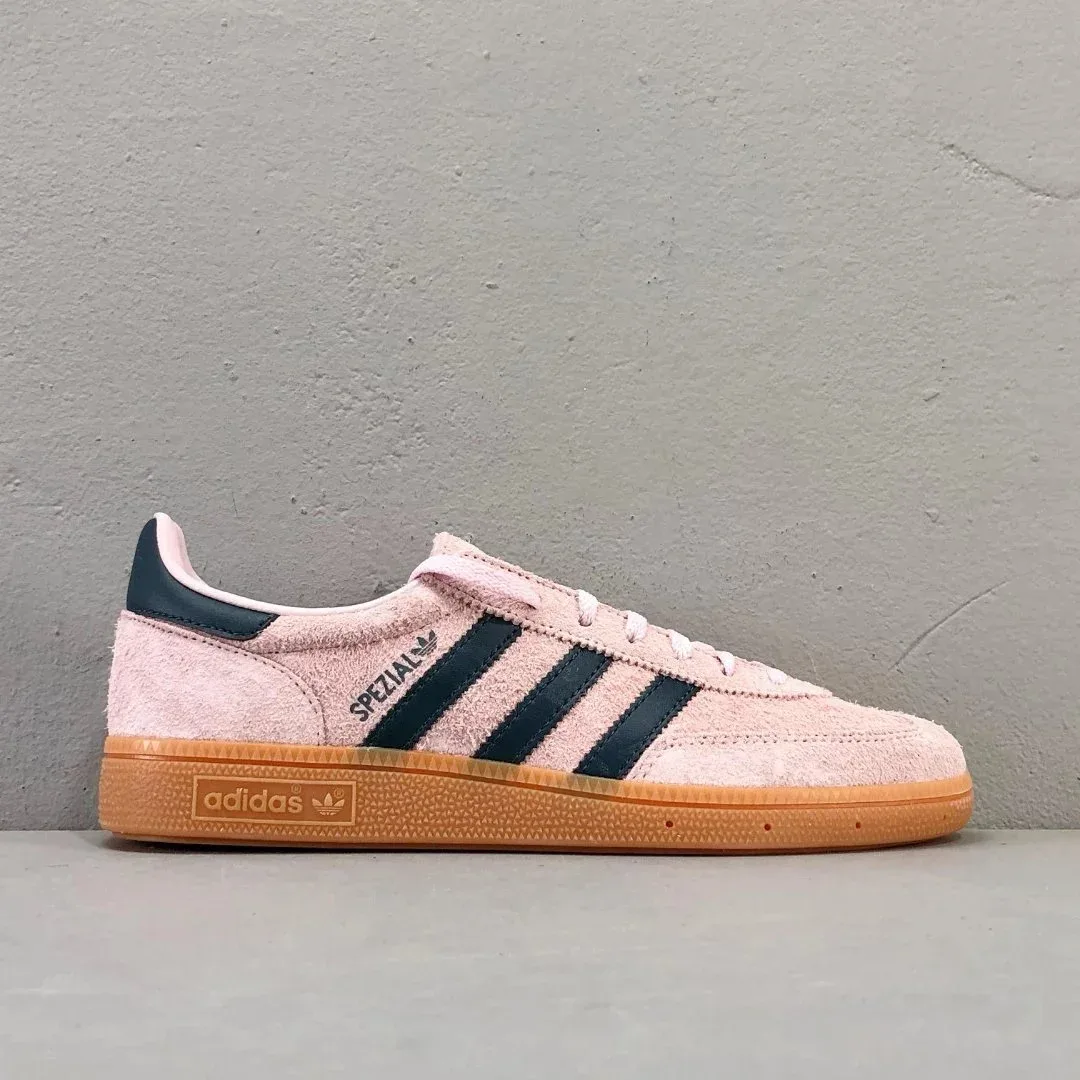 Adidas Adidas Spezial Pink/Black Sneakers Pink