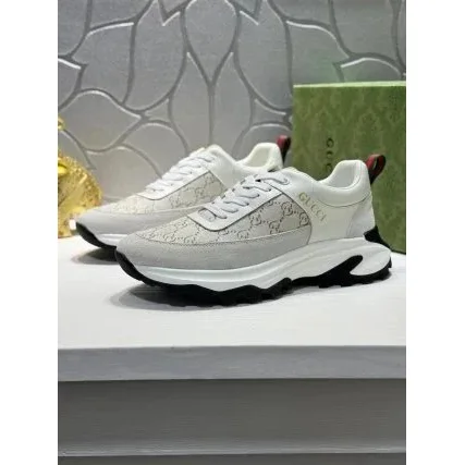 Gucci Gucci GG Marmont White Leather Sneakers White - 1