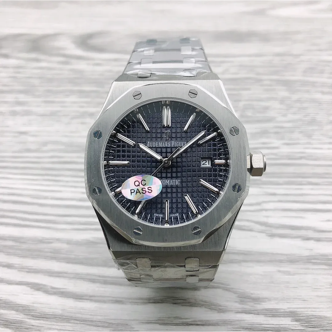 Audemars Piguet Audemars Piguet Royal Oak Silver Case Blue Dial Steel Band Watch Silver