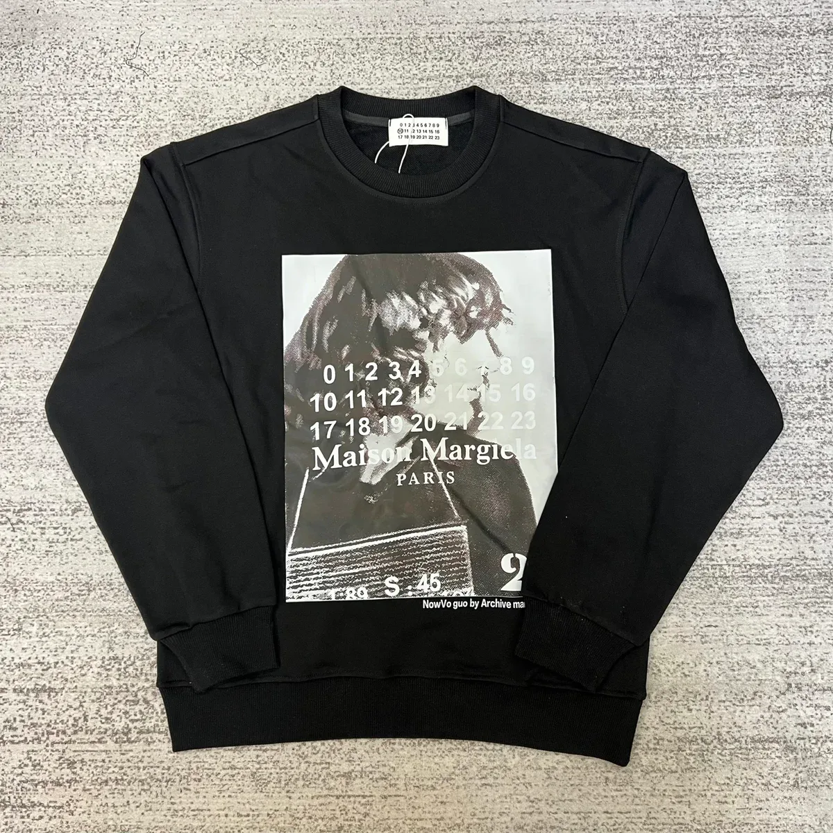 Maison Margiela Maison Margiela Black Graphic Print Crewneck Sweatshirt Black - 1