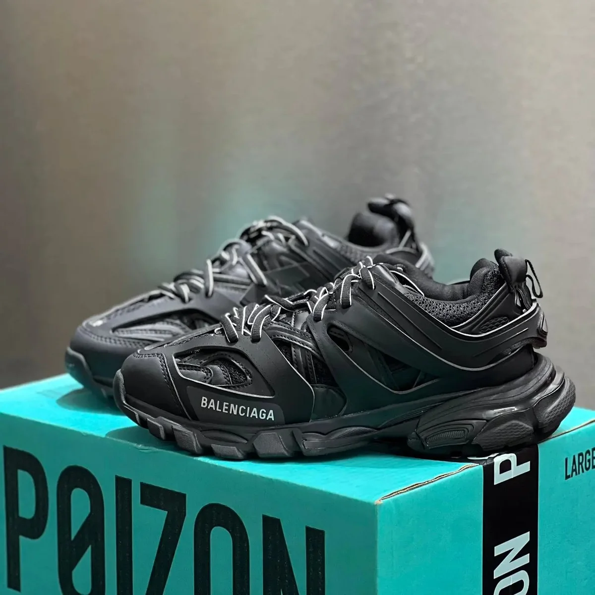 Balenciaga Balenciaga Track.3.0 Triple Black Sneakers Black