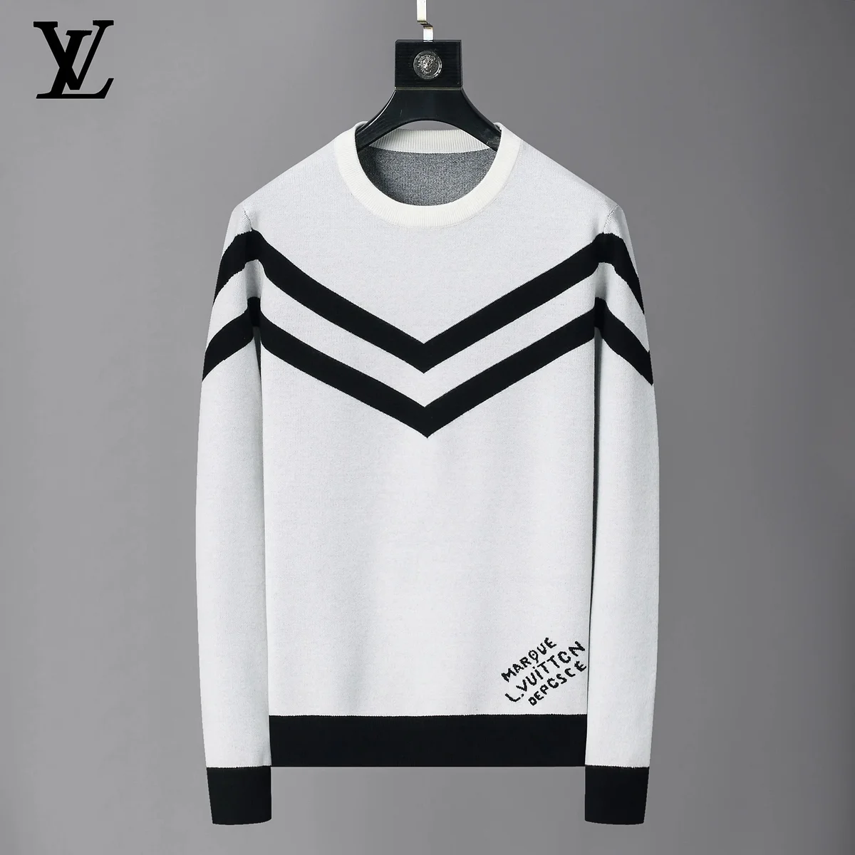 Louis Vuitton Louis Vuitton White/Black Chevron Knit Sweater White