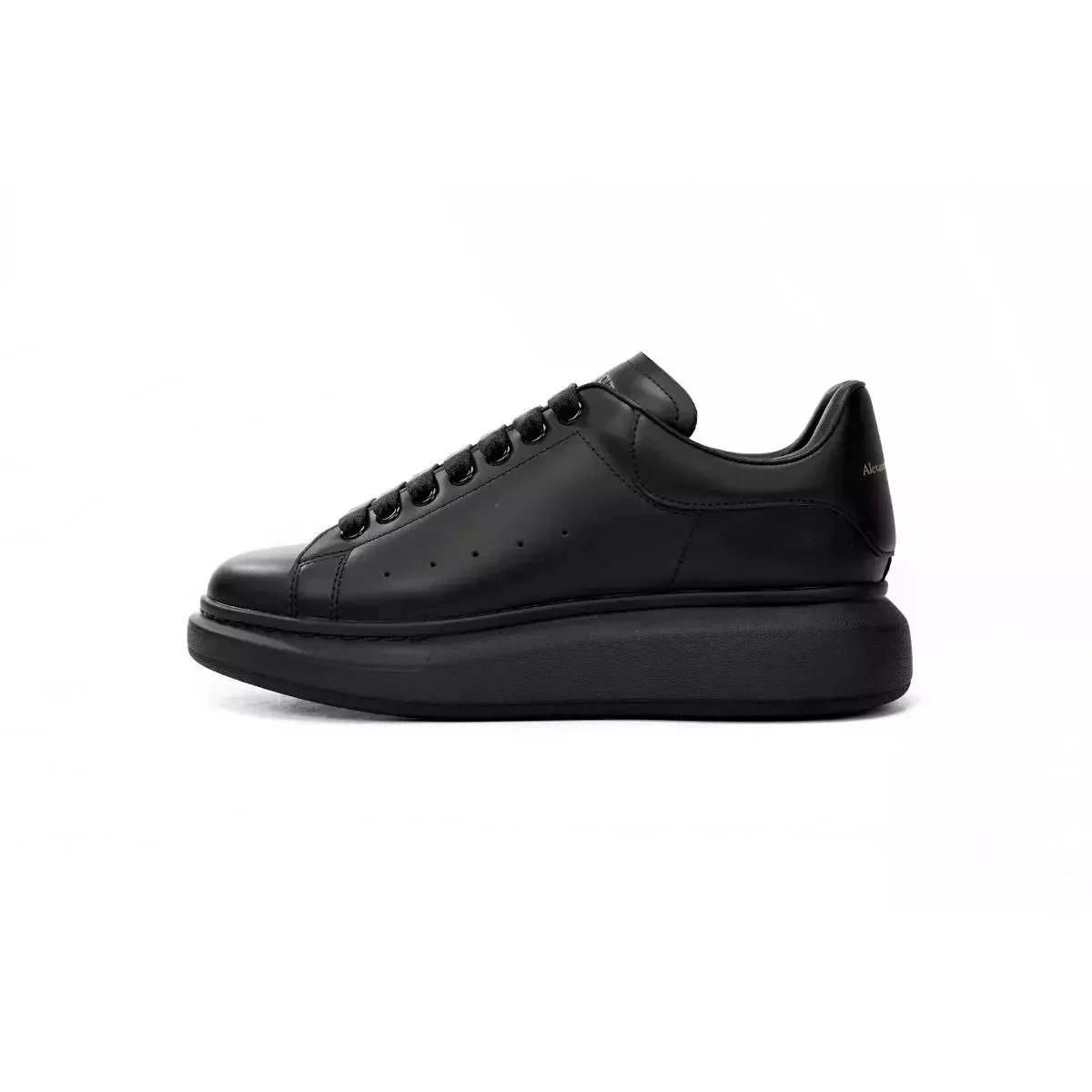Alexander McQueen Alexander McQueen Oversized All Black Sneakers Black