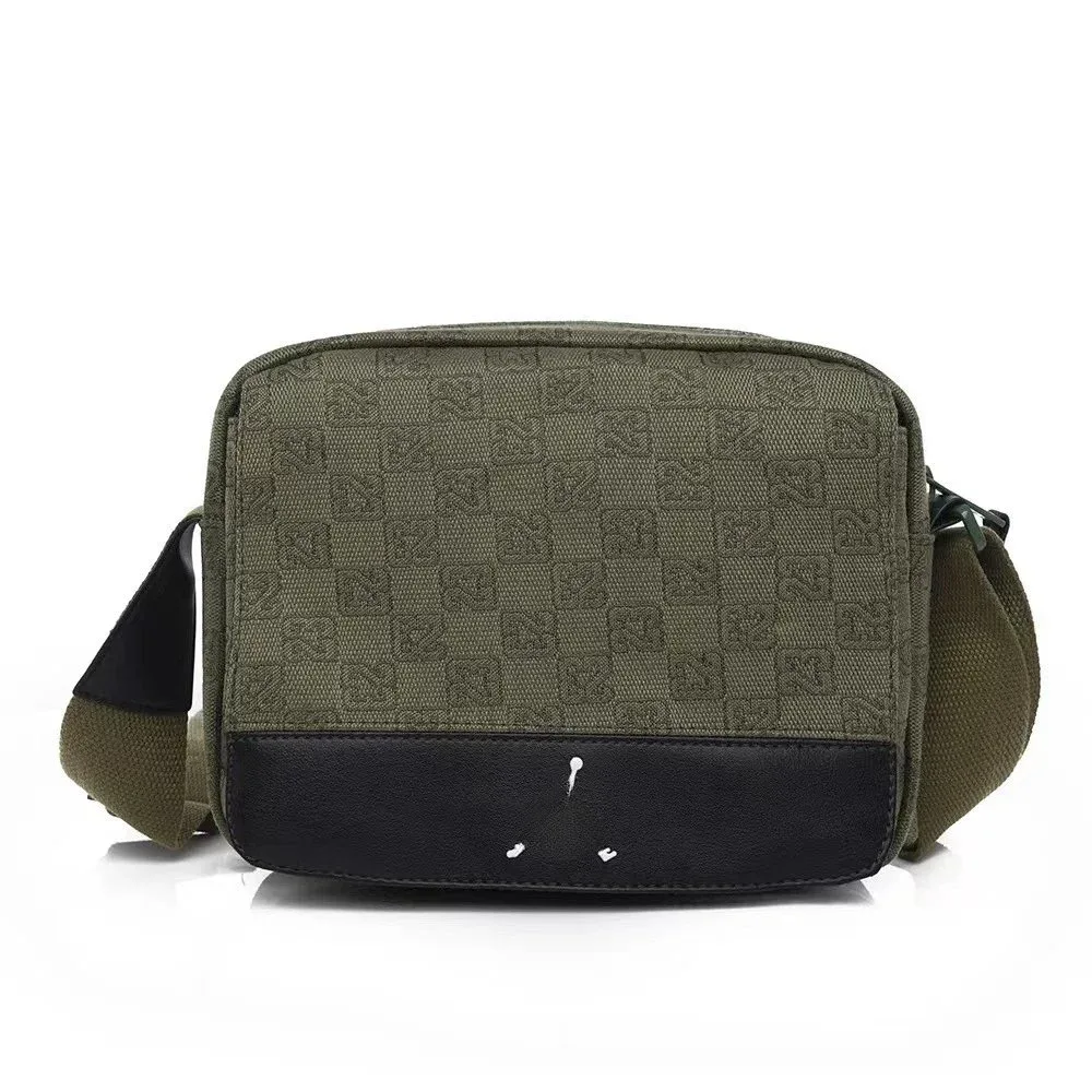 Fendi Iconic Single-Shoulder Olive Green Bag on the USFans Spreadsheet