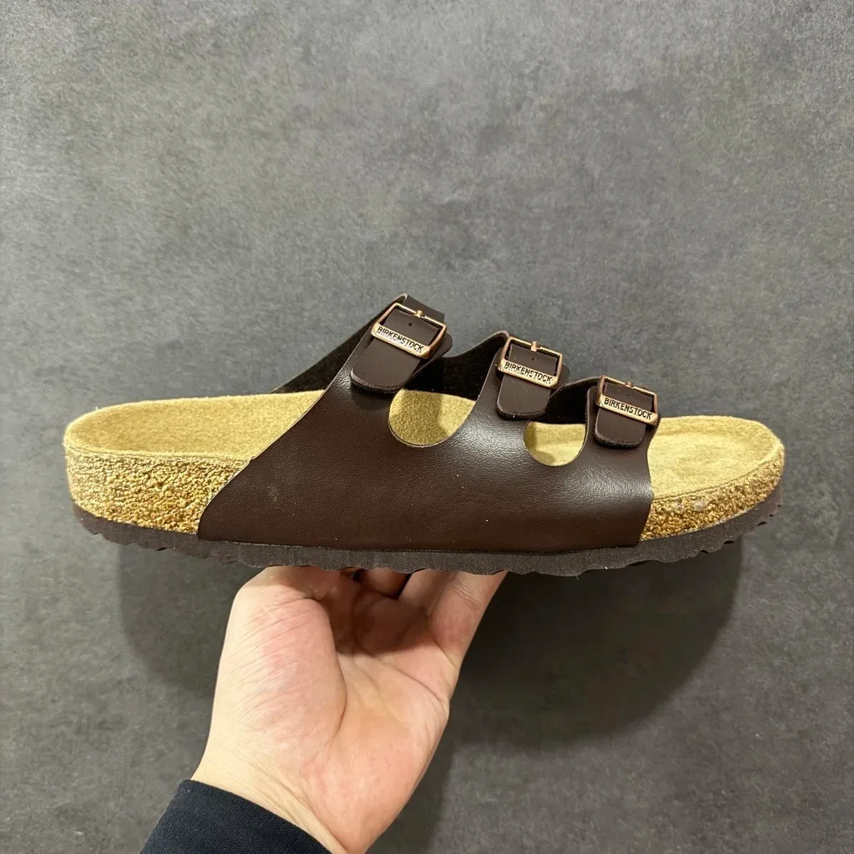 Birkenstock Birkenstock Arizona SK03-02187 Brown Sandals Brown