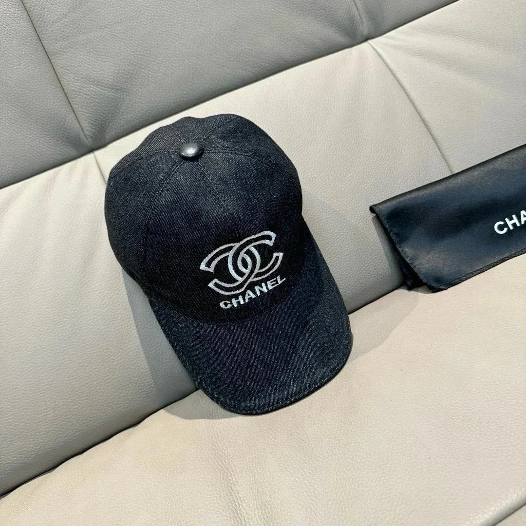 Chanel Chanel CC Logo Black Cap Black