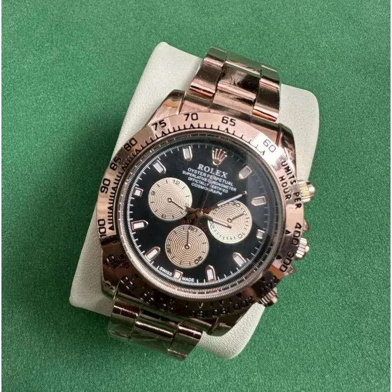 Rolex Rolex Daytona Black Rose Gold Watch Gold - 1