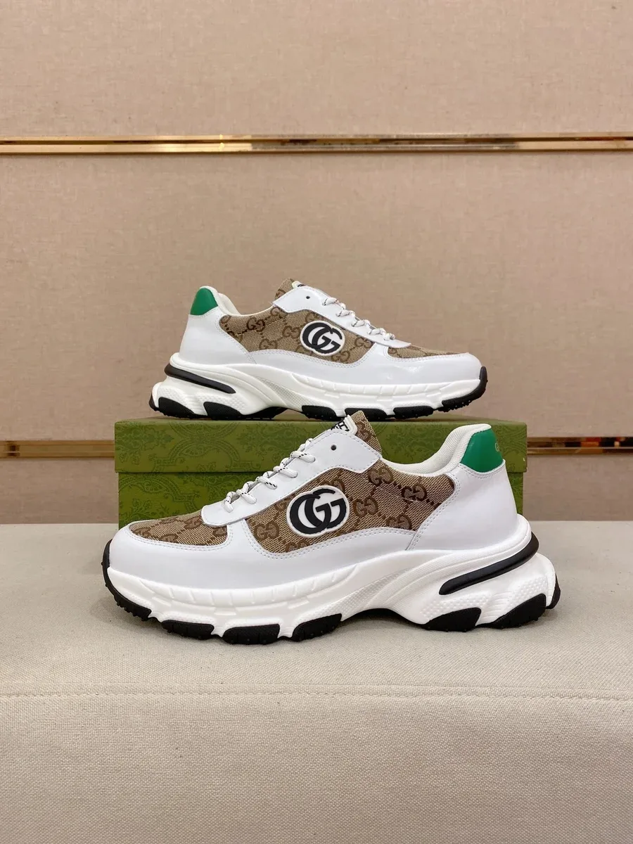 Gucci Gucci Runners GG Monogram Beige/White Sneakers Beige - 1