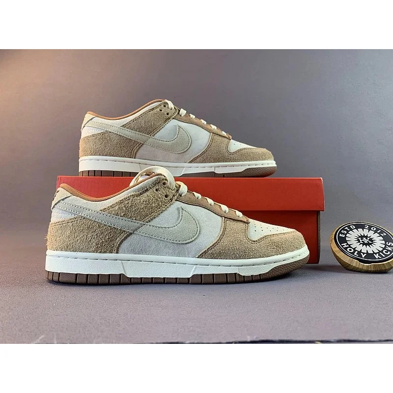 Nike Nike Dunk Low Sail/Beige Sneakers Beige