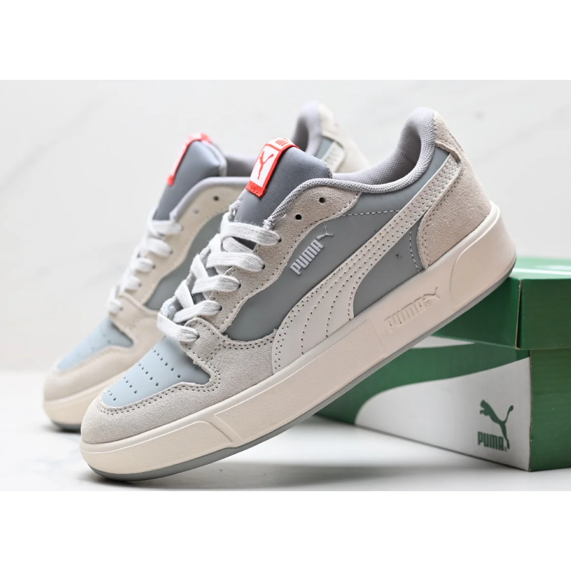 Puma Puma Suede Velotta Grey/White Sneakers Grey