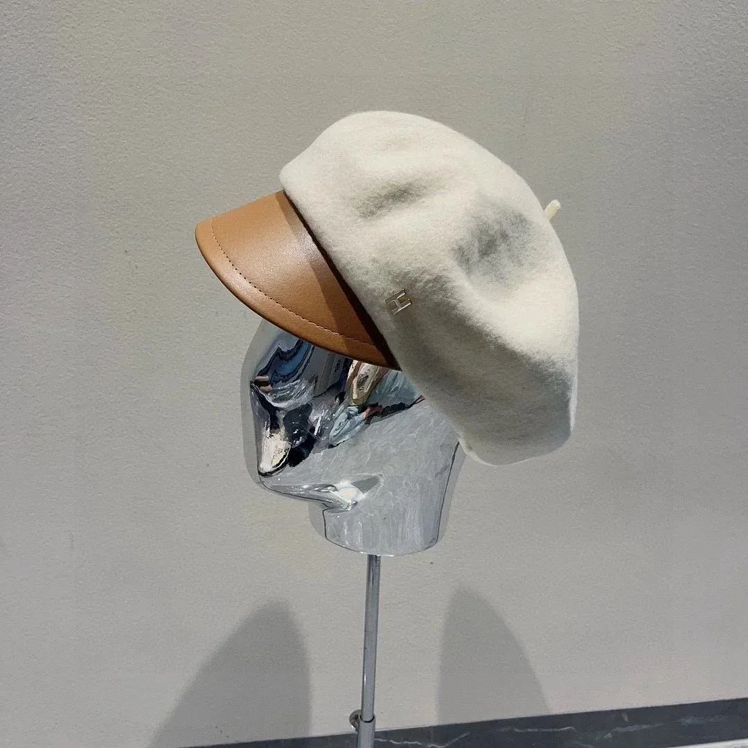 Hermès Hermès Cream/Tan Beret Cream