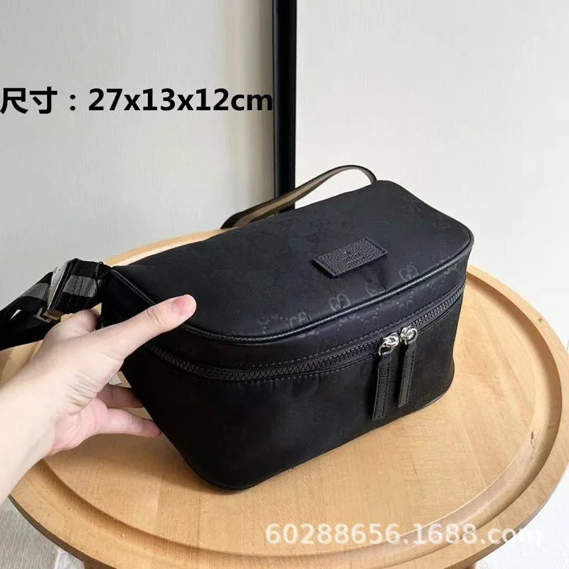 Gucci Gucci GG Marmont Black Leather Crossbody Bag Black - 1