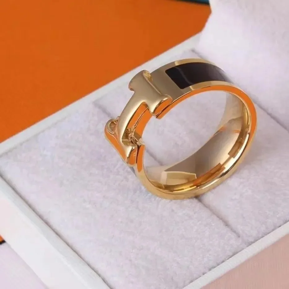Hermès Hermès H Ring Gold/Black Gold