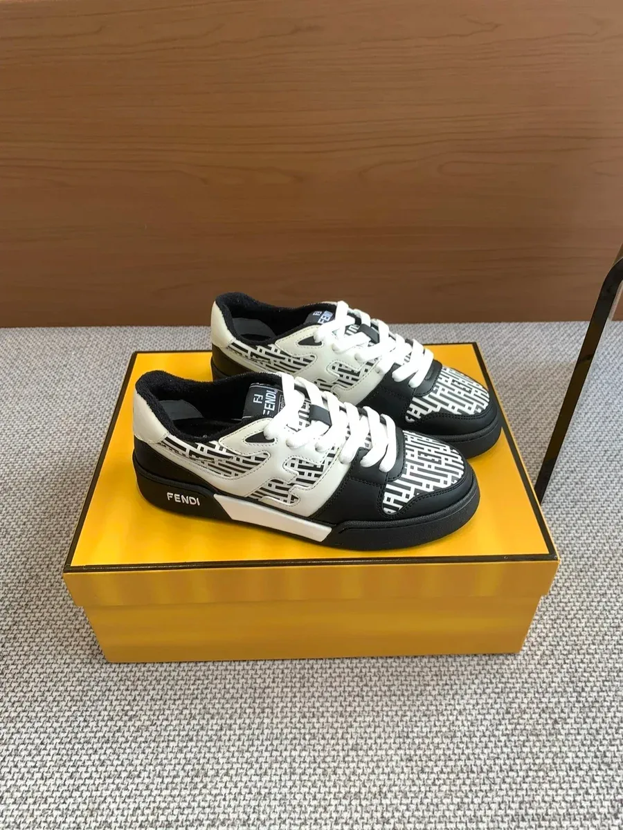 Fendi Fendi Iconic Black & White Sneakers Black - 1