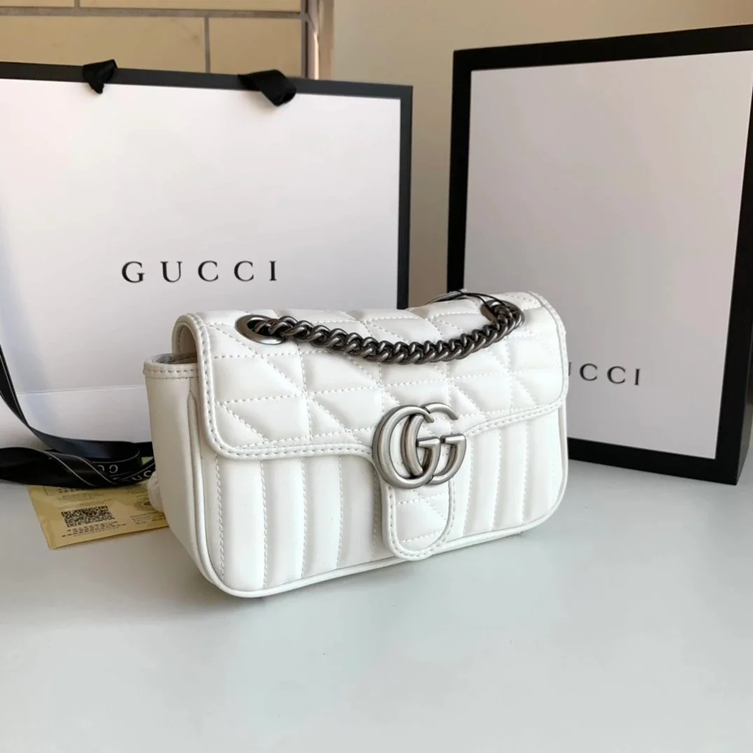 Gucci Gucci GG Marmont White Shoulder Bag White