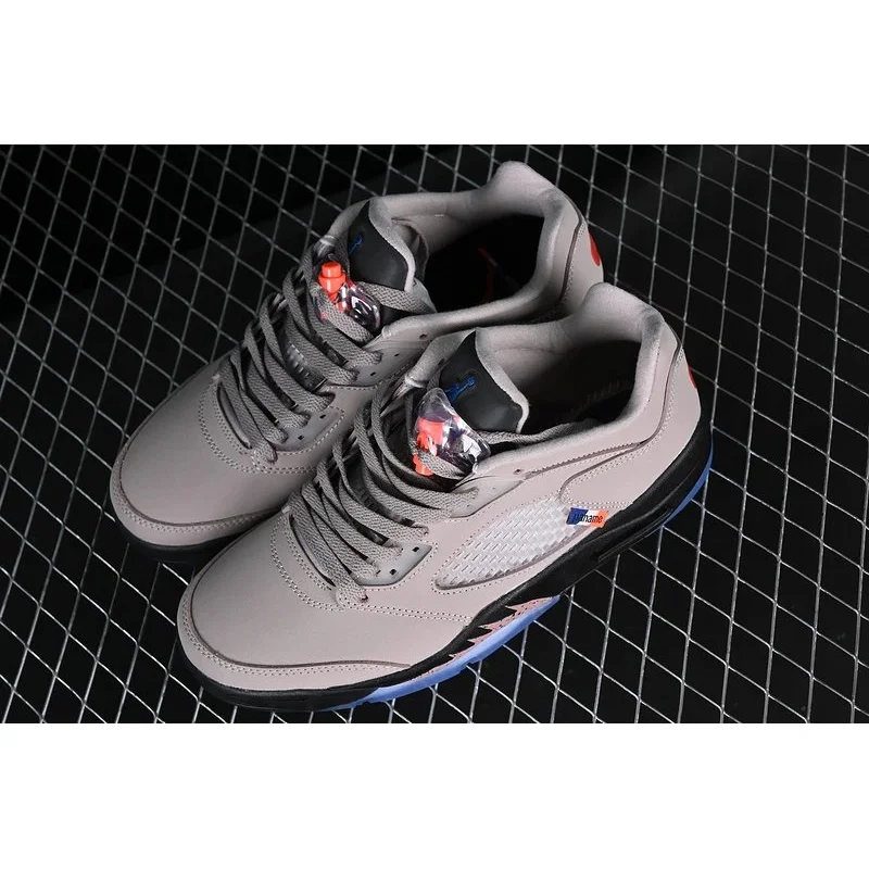 Jordan Air Jordan Air Jordan 5 Low '07 Grey/Black Sneakers Grey - 1