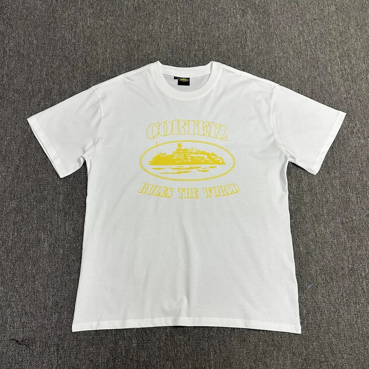 Corteiz Corteiz Rules The World Graphic T-Shirt White/Yellow White - 1