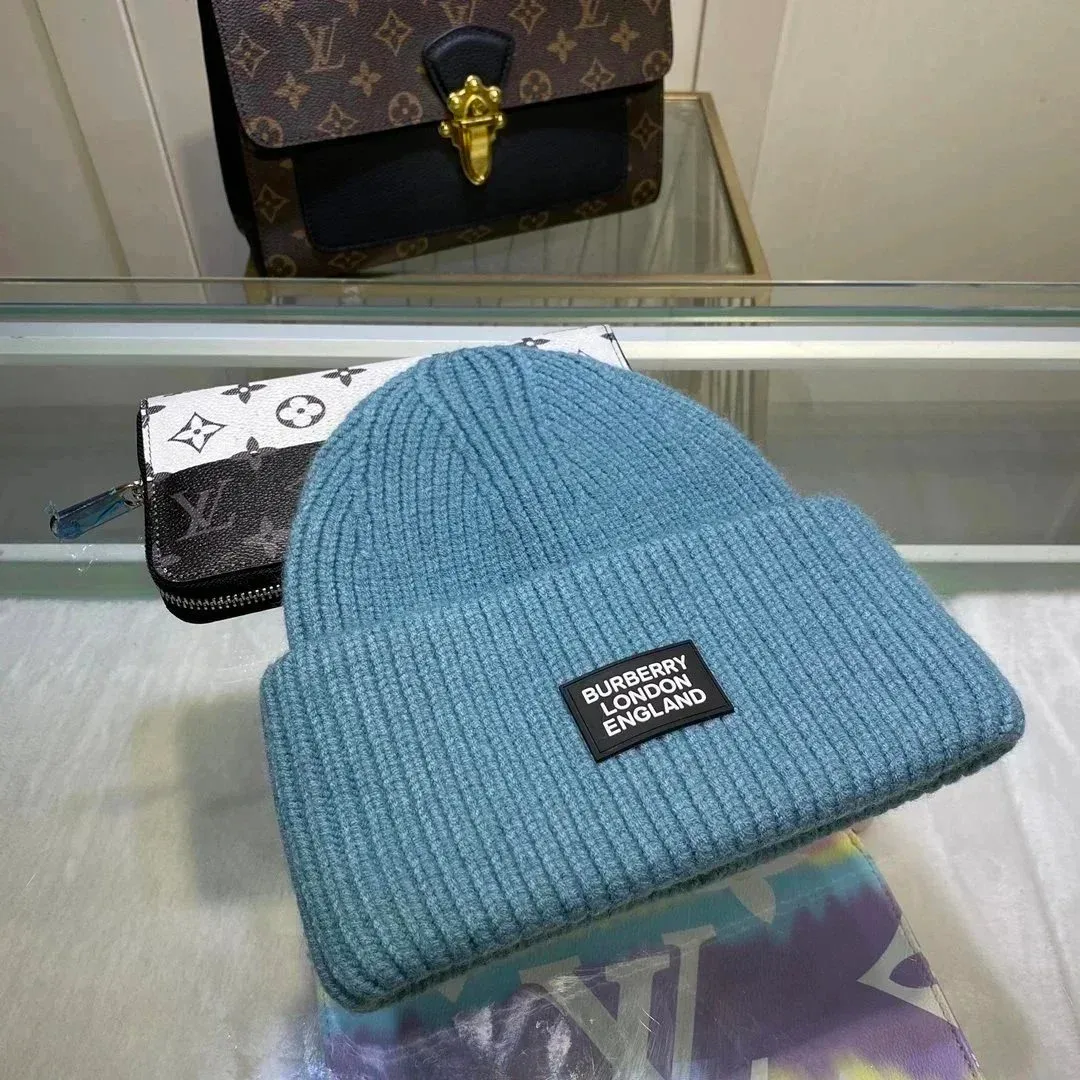 Burberry Burberry Light Blue Logo Patch Beanie Blue