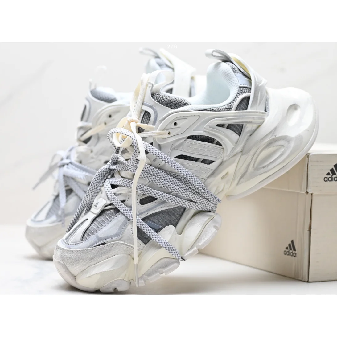 Adidas Adidas Ozweego Sail/Cloud White Sneakers White - 1