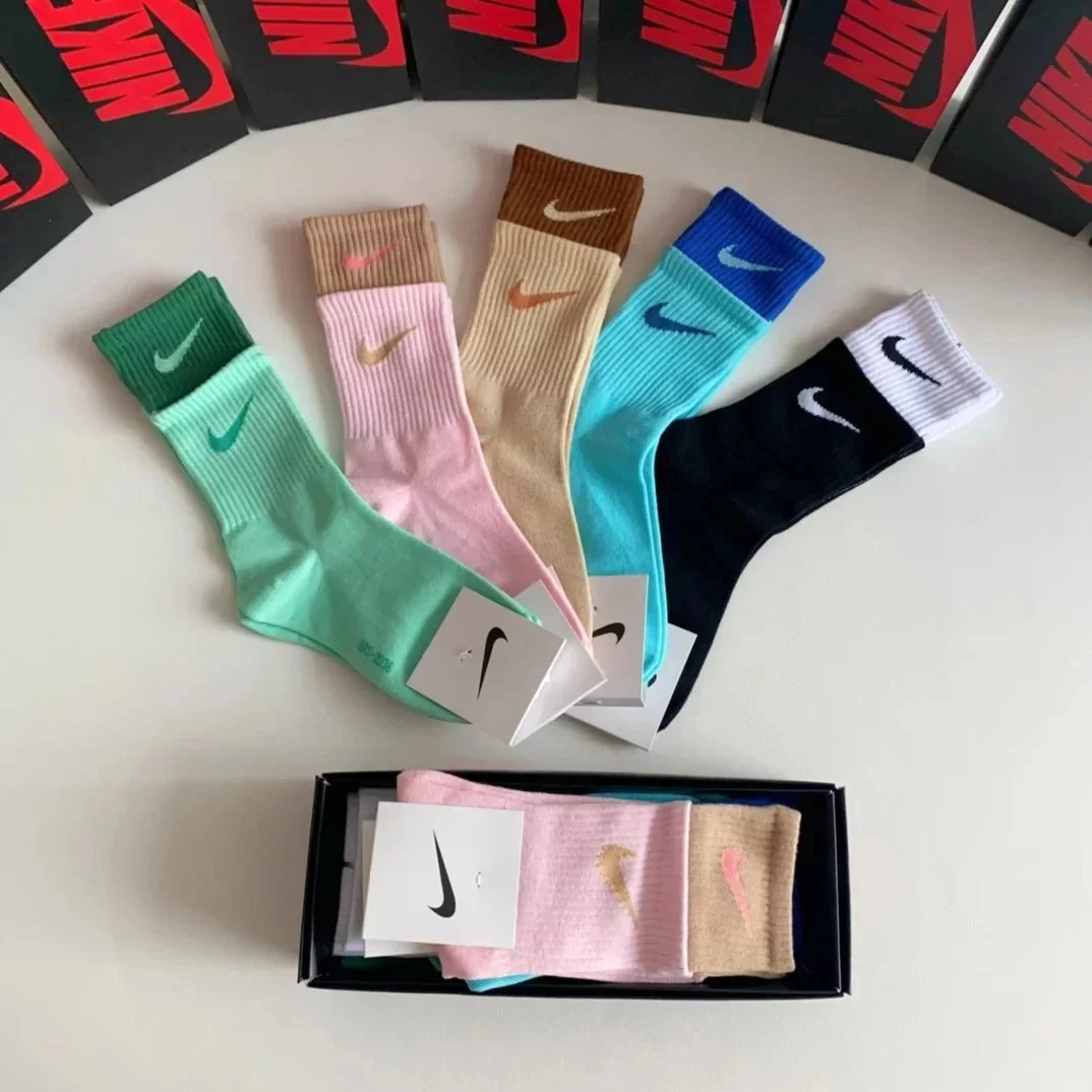 Nike Nike Green Crew Socks with Swoosh Logo Green