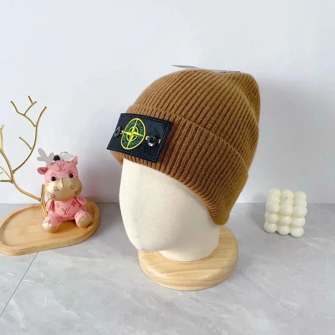 Stone Island Stone Island Brown Beanie Brown