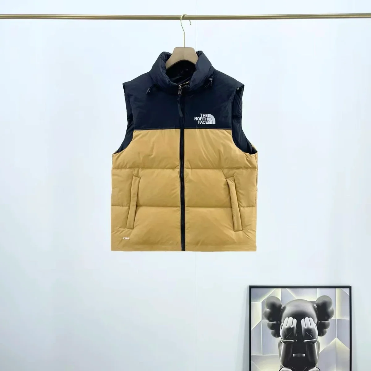 The North Face The North Face Nuptse Beige/Navy Vest Beige - 1
