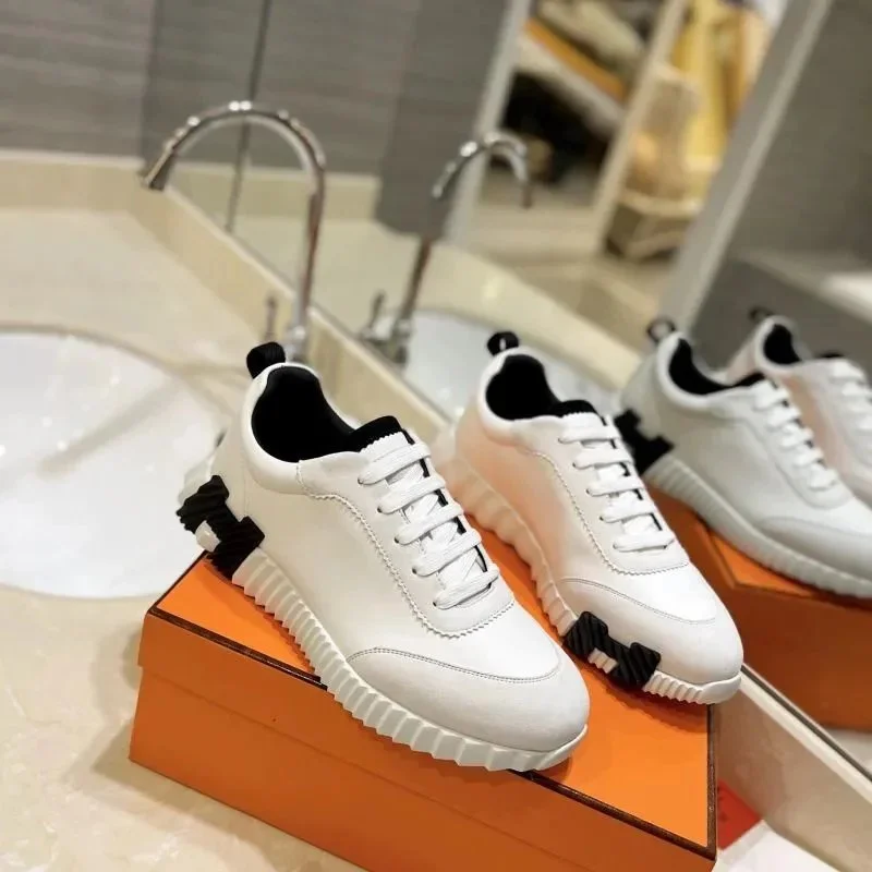 Hermès Hermès Runners White/Black Sneakers White