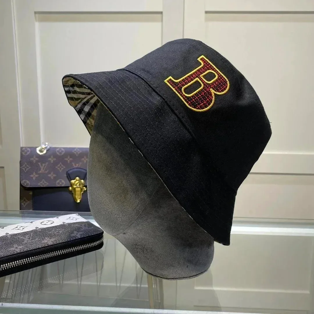 Burberry Burberry TB Monogram Black Bucket Hat Black - 1