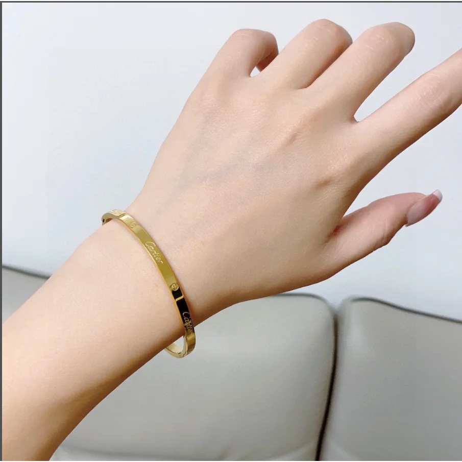 Cartier Cartier Love Gold Bangle Gold