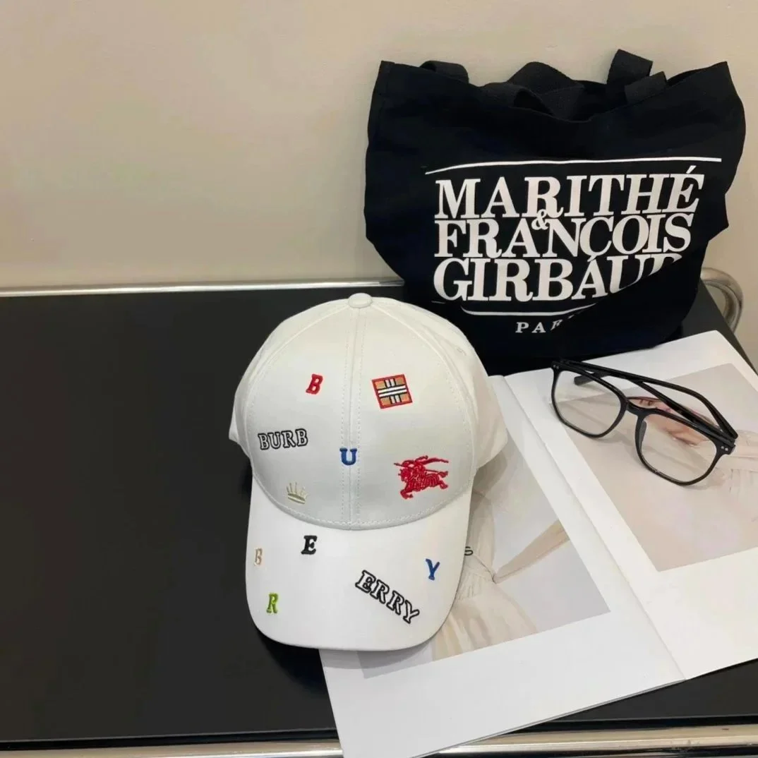 Burberry Burberry TB Monogram 39-02 White Baseball Cap White