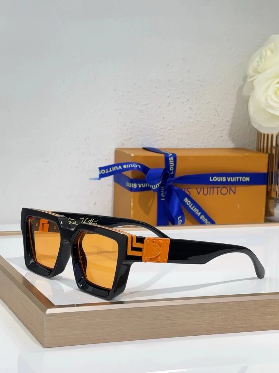 Louis Vuitton Louis Vuitton Black/Orange Oversized Sunglasses Black