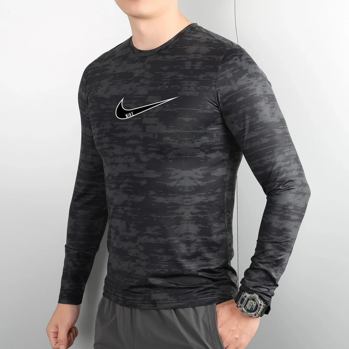 Nike Nike Camo Print Long Sleeve T-Shirt Black Black - 1