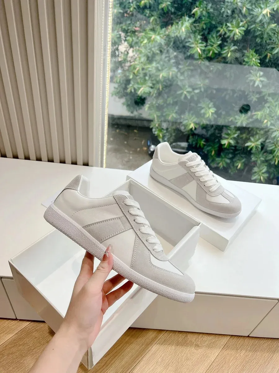 Maison Mihara Yasuhiro Maison Mihara Yasuhiro MMY Blakey White/Grey Sneakers White - 1