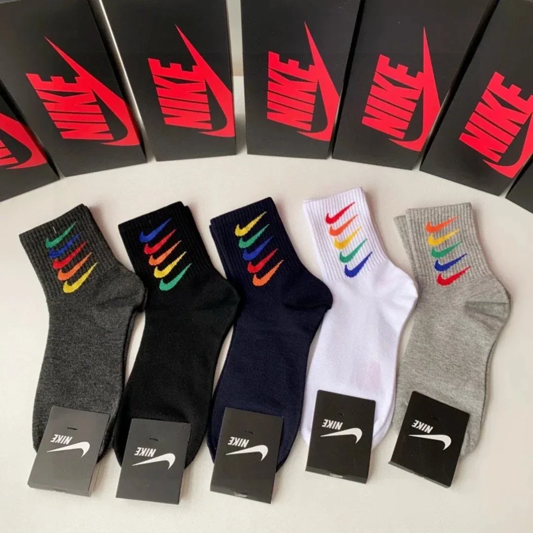Nike Nike Rainbow Swoosh Crew Socks Multicolor