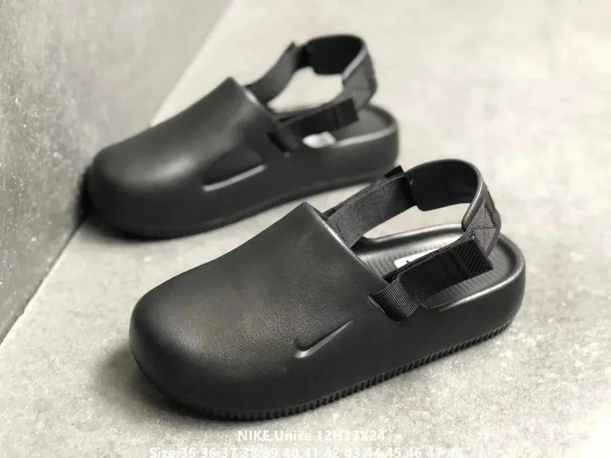 Nike Nike Unisex Triple Black Sandals Black - 1